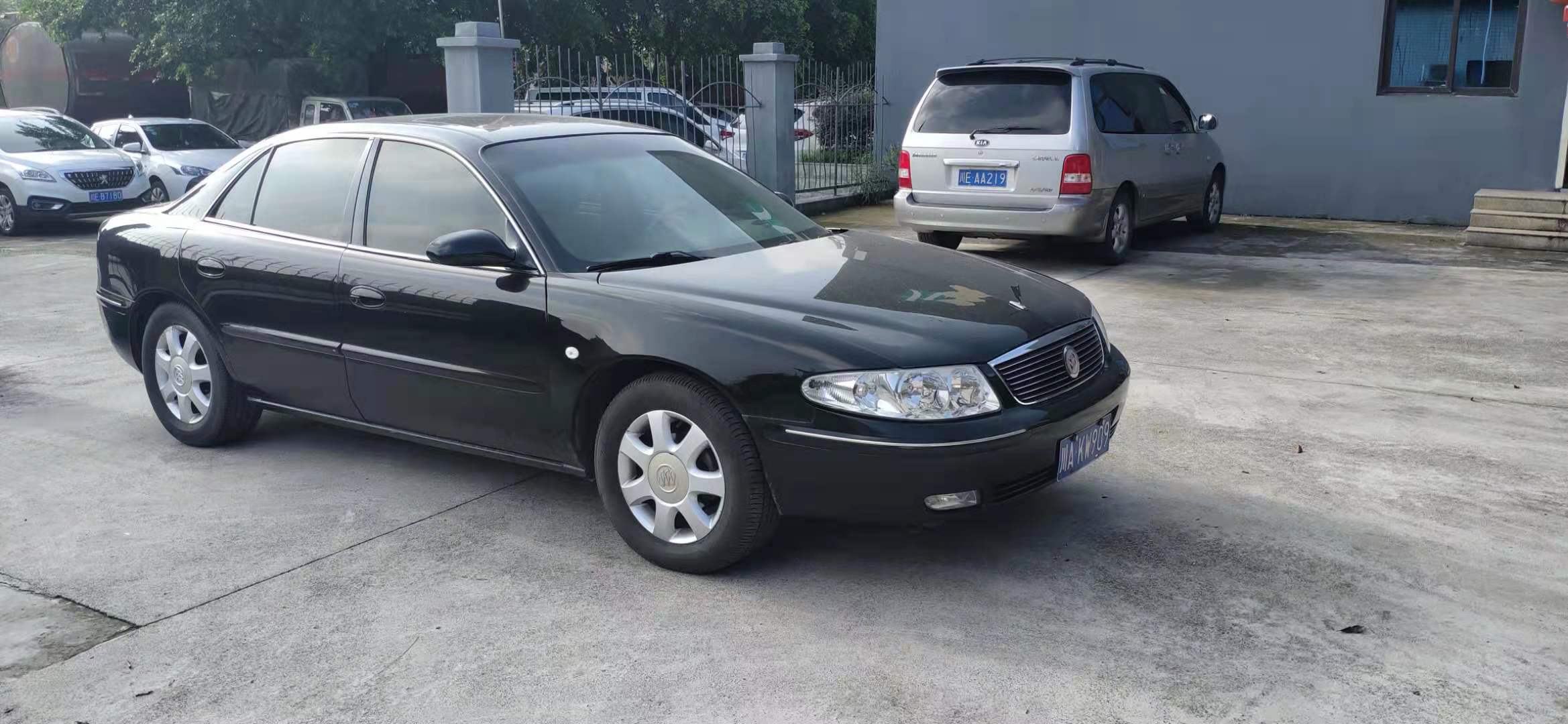 福克斯、上海別克機車拍賣